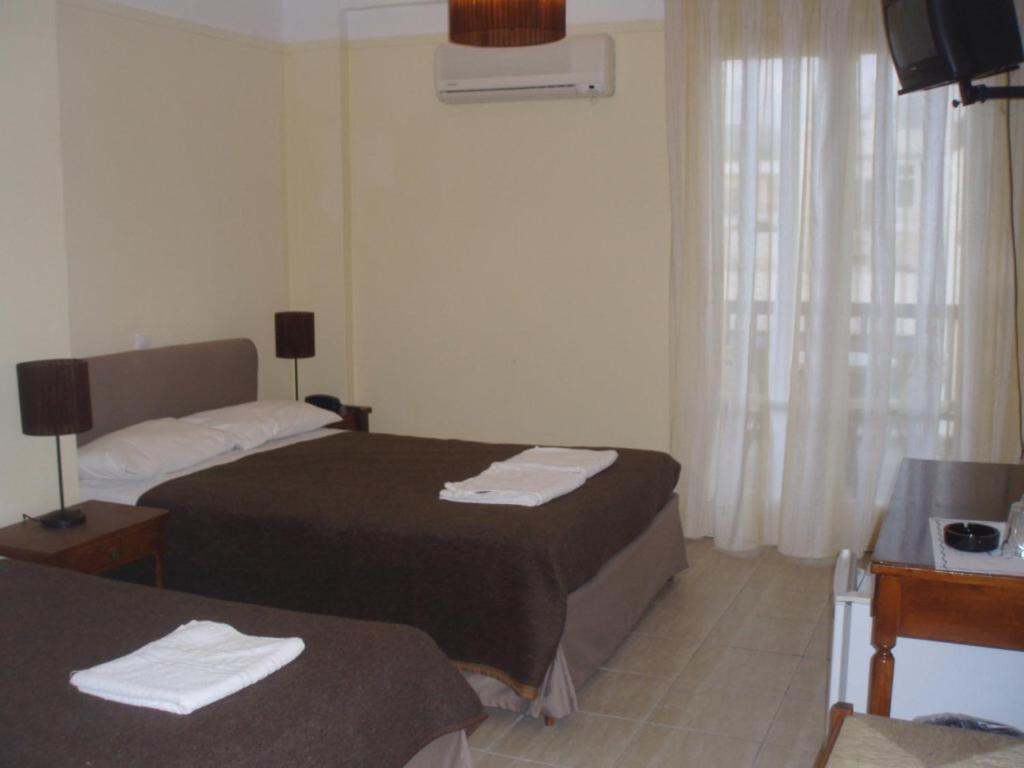Delfinia Hotel Tinos Room photo