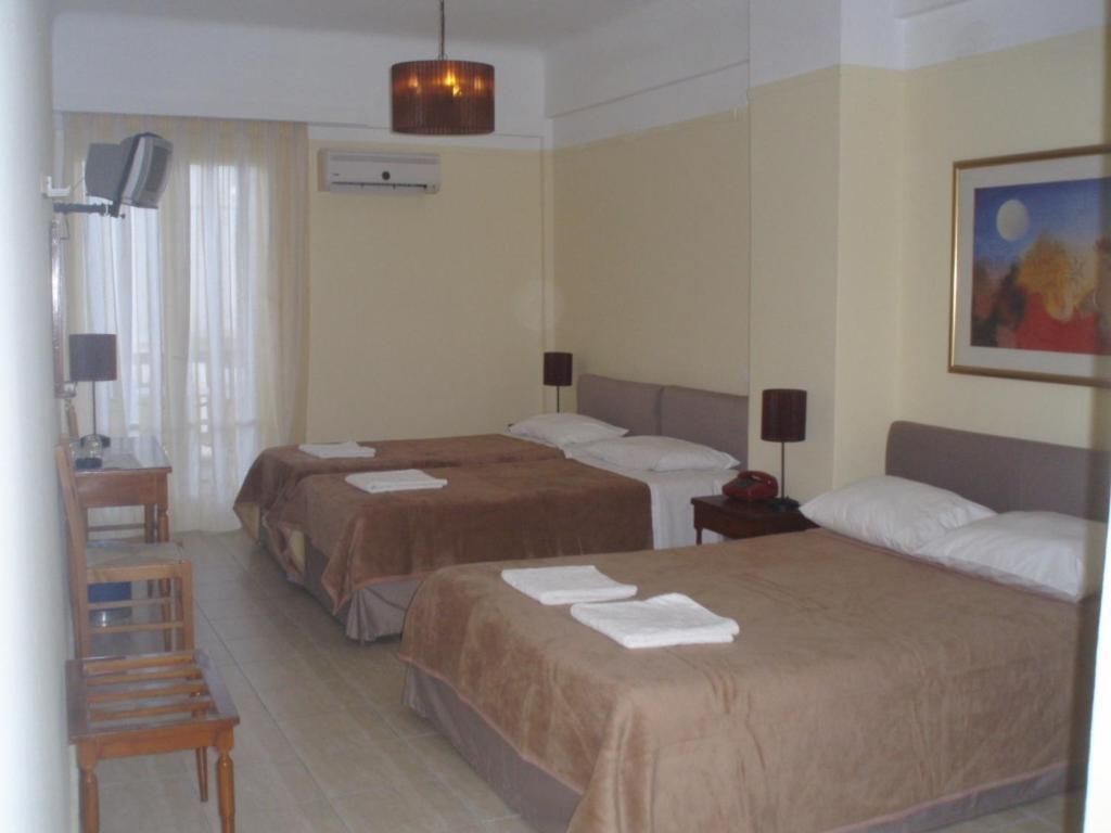 Delfinia Hotel Tinos Room photo