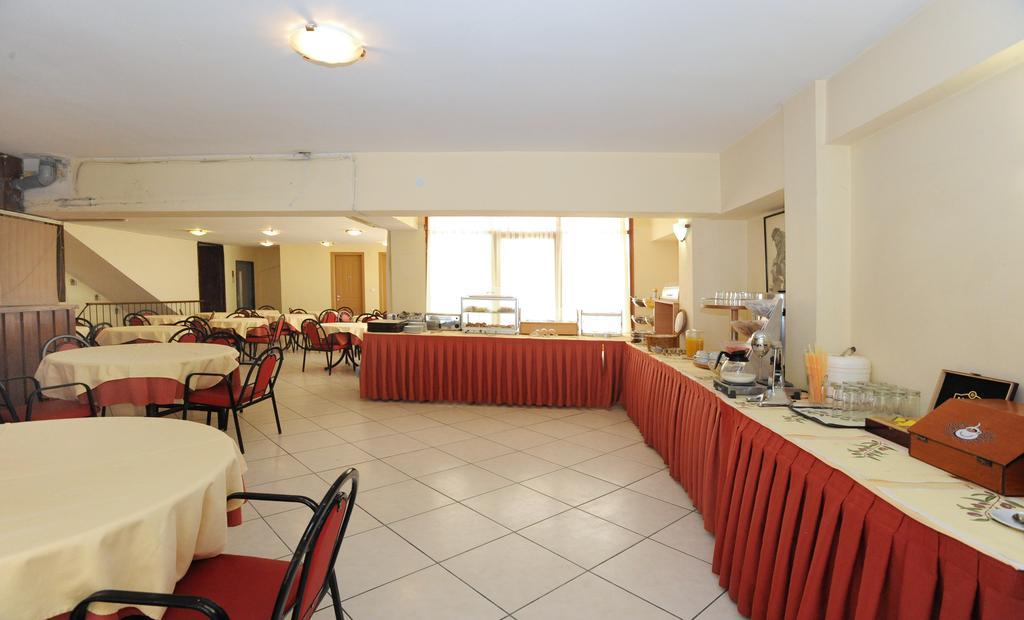Delfinia Hotel Tinos Exterior photo